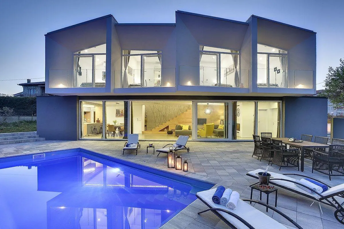 Villa Yania Liznjan 0*,  Croatia
