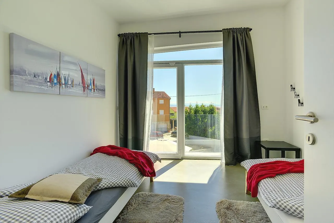 Holiday home Villa Yania Liznjan